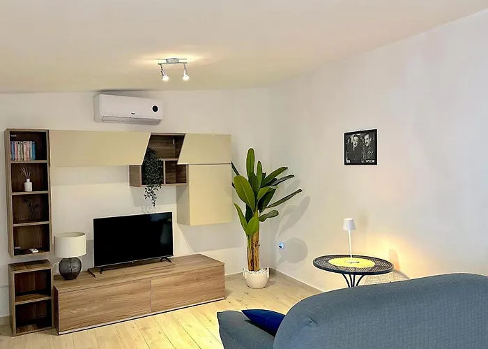 Casa Moderna